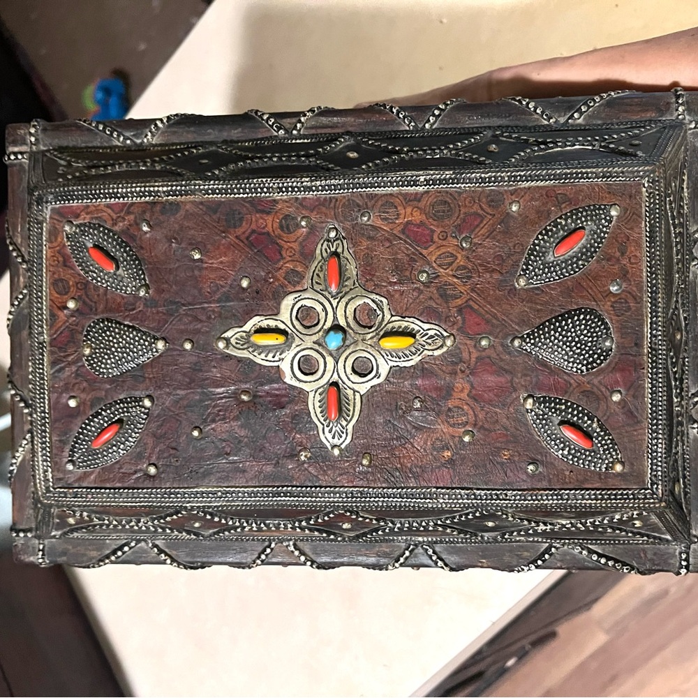 Ornate Moroccan Wooden and Leather Jewelry Box with Silver and Stone Accents - Picture 4 of 16